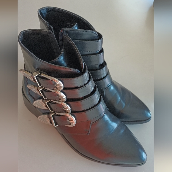 Zip up bootlets - Picture 2 of 6